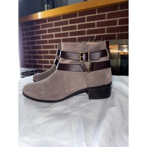 Vionic Suede Mana Ankle‎ Boots Brown Buckle Strap Low Heel Booties Women's Shoes